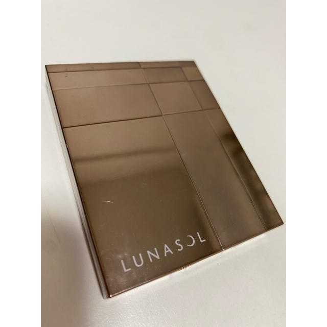 LUNASOL(ルナソル)のルナソル　アイシャドウ コスメ/美容のベースメイク/化粧品(アイシャドウ)の商品写真