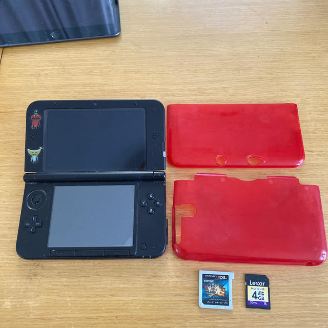 任天堂(ニンテンドウ)の任天堂　3DS LL エンタメ/ホビーのゲームソフト/ゲーム機本体(家庭用ゲーム機本体)の商品写真