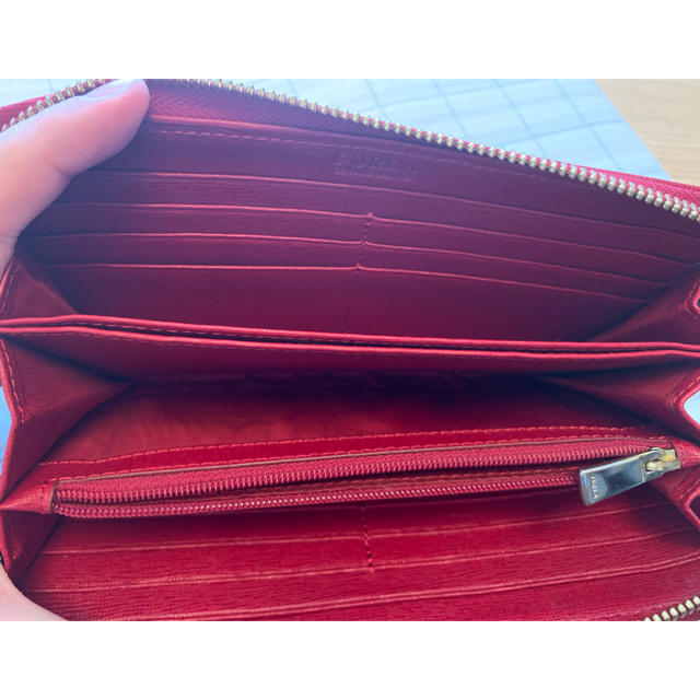 Furla(フルラ)のフルラ　長財布　赤色 メンズのファッション小物(長財布)の商品写真