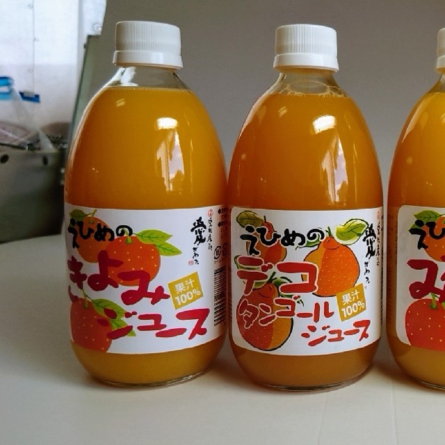 特価価格みかんジュース！愛媛県産清見タンゴールストレートジュース500㎜x1２本 食品/飲料/酒の食品(フルーツ)の商品写真