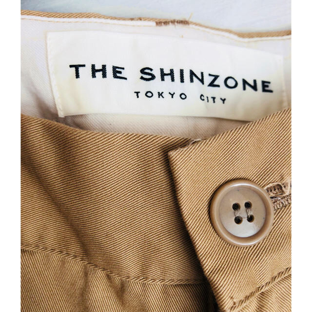 Shinzone(シンゾーン)の〈shinzone〉シンゾーン チノ パンツ ハイウエスト ベージュ レディースのパンツ(チノパン)の商品写真