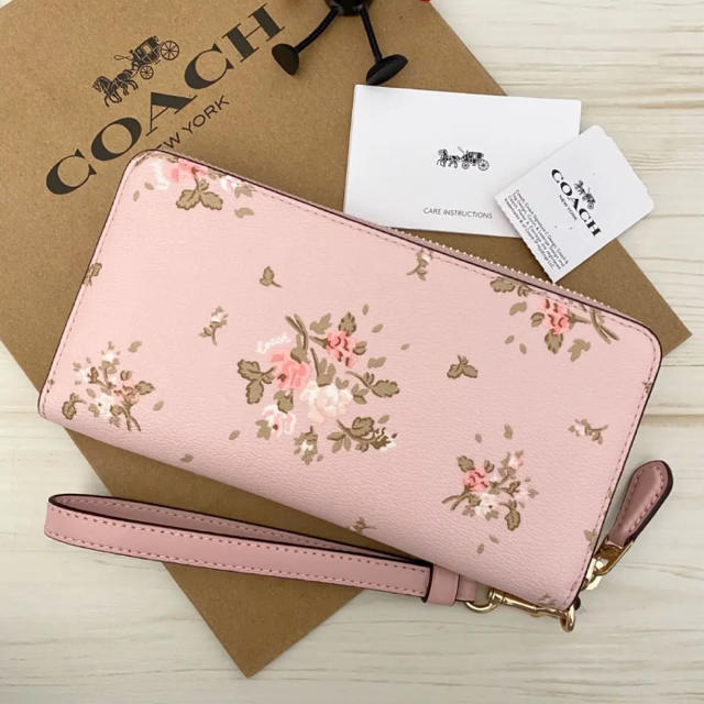 限定品 新品 COACH コーチ 長財布 花柄 ピンク