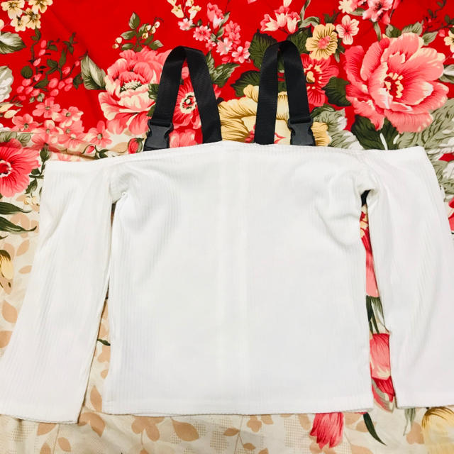 ANAP(アナップ)の★ANAP アナップ★オフショルダージッパートップス★White レディースのトップス(その他)の商品写真