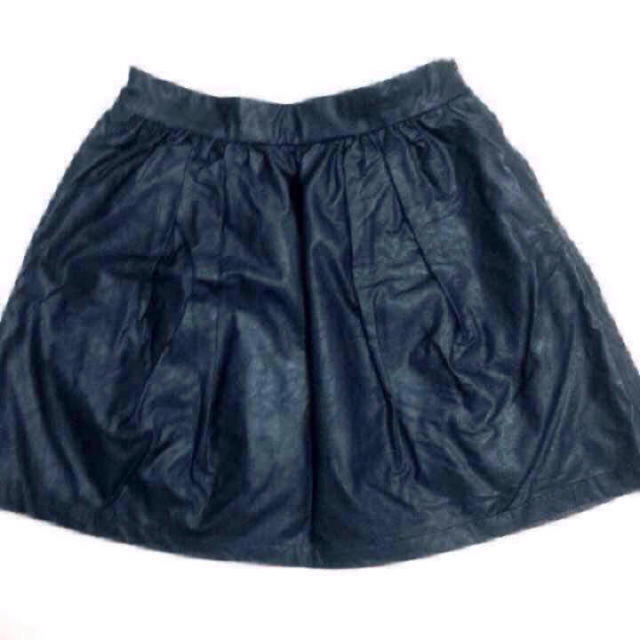 ViS(ヴィス)のレザースカート レディースのスカート(ミニスカート)の商品写真