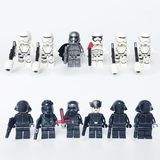 レゴ互換ミニフィグ12体☆スターウォーズ ファズマ カイロ レン トルーパー | フリマアプリ ラクマ