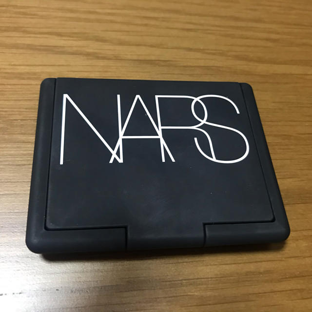 NARS(ナーズ)のNARS デュオアイシャドー　スラバヤ コスメ/美容のベースメイク/化粧品(アイシャドウ)の商品写真