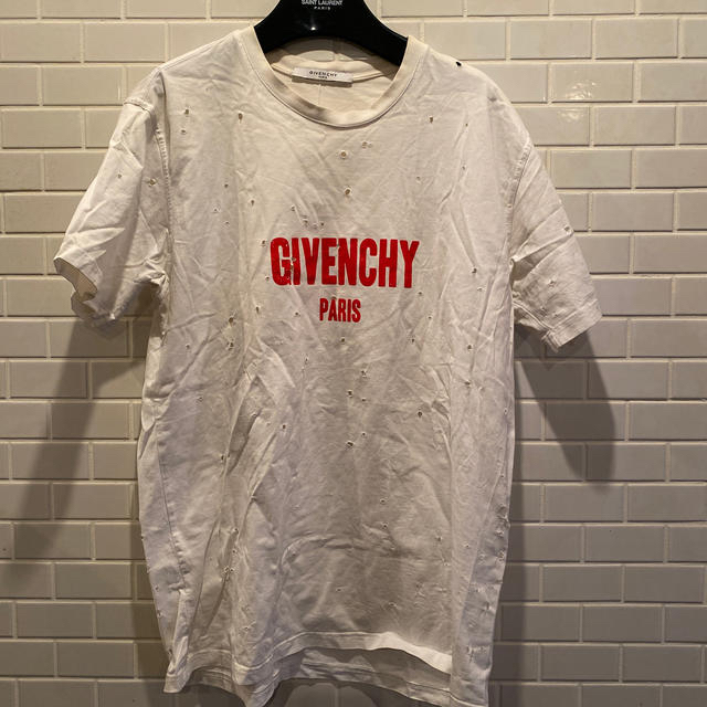 GIVENCHY ダメージTシャツ