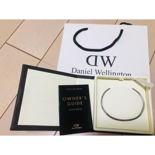 ダニエルウェリントン(Daniel Wellington)の（箱付き）DWダニエルウェリントンバングルシルバーL(バングル/リストバンド)