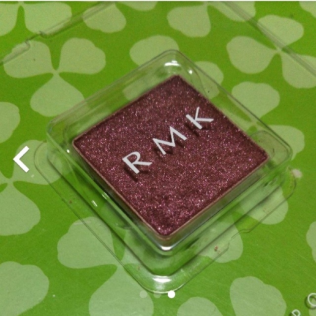 RMK(アールエムケー)のRMK メタリック パウダーアイズ コスメ/美容のベースメイク/化粧品(アイシャドウ)の商品写真