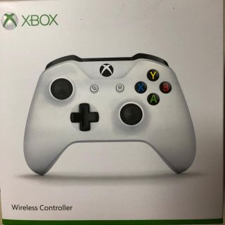 エックスボックス(Xbox)のxbox one コントローラー　新品(家庭用ゲーム機本体)