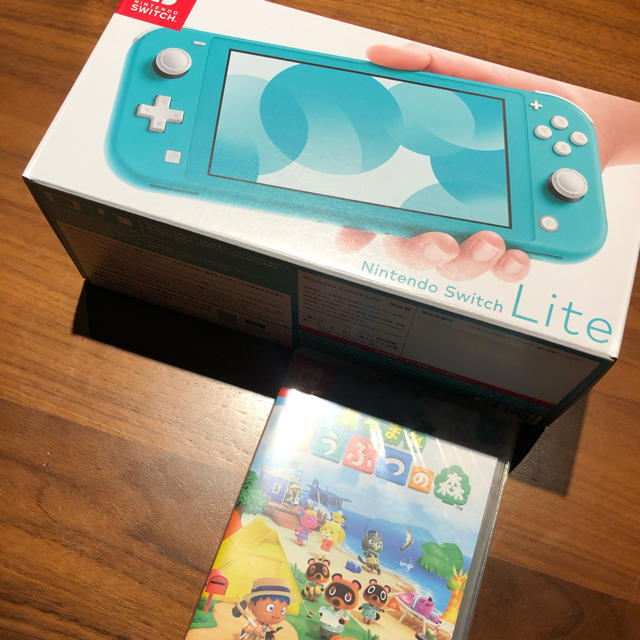 Nintendo Switch Lite あつまれどうぶつの森セット