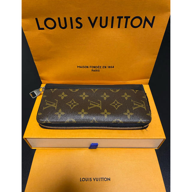 LOUISVUITTON商品名ルイ ヴィトン LOUIS VUITTONマカサー ヴェルティカル M60109