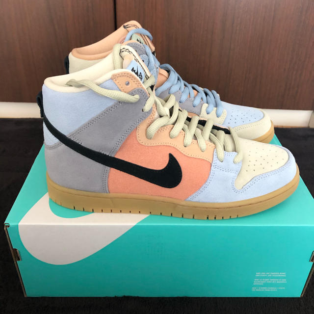 NIKE(ナイキ)のNike SB Dunk high pro easter 27cm メンズの靴/シューズ(スニーカー)の商品写真