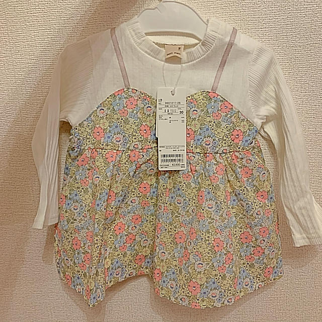 petit main(プティマイン)のpetit main 花柄ドッキングチュニック　90cm キッズ/ベビー/マタニティのキッズ服女の子用(90cm~)(Tシャツ/カットソー)の商品写真