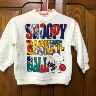 スヌーピー(SNOOPY)のスヌーピー  トレーナー　アメリカサイズ４(Tシャツ/カットソー)