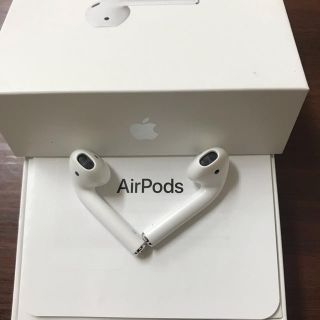 アップル(Apple)のAirpods エアーポッズ　第2世代　両耳左右　エアポッズ　アップル製　正規品(ヘッドフォン/イヤフォン)