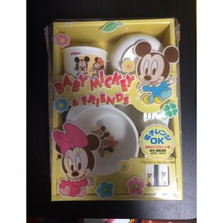 ディズニー(Disney)の新品 ピジョン ベビー食器(離乳食器セット)