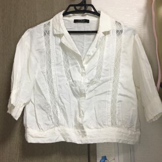 ダブルクローゼット(w closet)のホワイトブラウス　ダブルクローゼット (シャツ/ブラウス(長袖/七分))