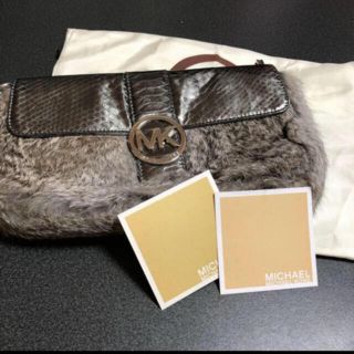 マイケルコース(Michael Kors)のマイケルコース フルトンスモークフラップ バッグ　ショルダーバッグ(ハンドバッグ)