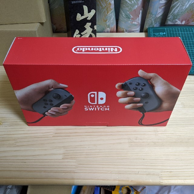 Nintendo Switch Glayニンテンドー スイッチグレー本体 新型 1