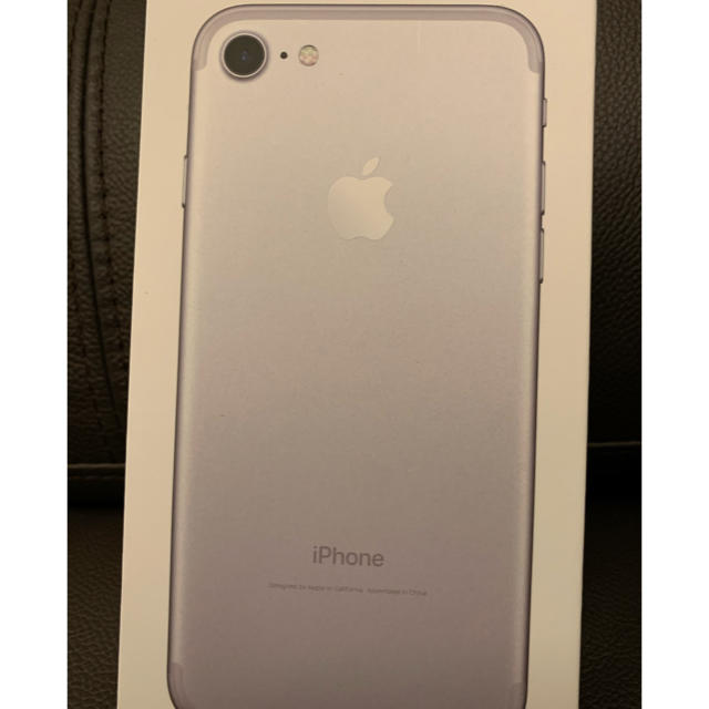 ③新品未使用 iPhone7 32GB シルバー  softbank