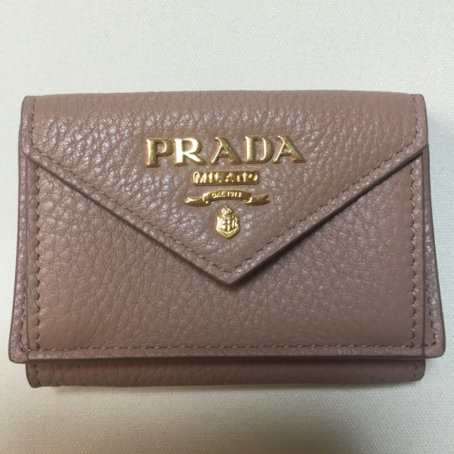 PRADA(プラダ)のプラダ　財布　プラダ　ミニウォレット レディースのファッション小物(財布)の商品写真