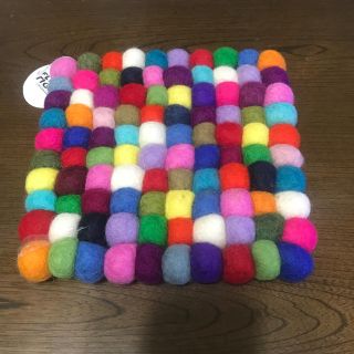 フライングタイガーコペンハーゲン(Flying Tiger Copenhagen)の☀︎フライングタイガーほっこりフェルトボールコースター(キッチン小物)