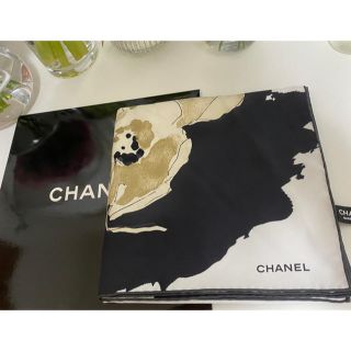 シャネル(CHANEL)のCHANEL カメリア　スカーフ　(バンダナ/スカーフ)