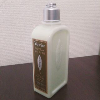 ロクシタン(L'OCCITANE)のロクシタン ヴァーベナ ボディアイスジェル(ボディローション/ミルク)