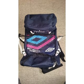 アンブロ(UMBRO)のさーちゃん様 UMBRO アンブロ バッグパック 未使用 30L ユニセックス(バッグパック/リュック)