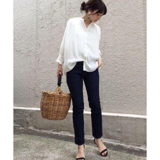 アズールバイマウジー(AZUL by moussy)のアズールエンカント バンドカラーギャザー ブラウス(シャツ/ブラウス(長袖/七分))