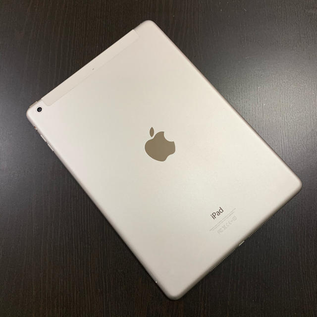 【動作品】iPad Air 32GB ソフトバンク