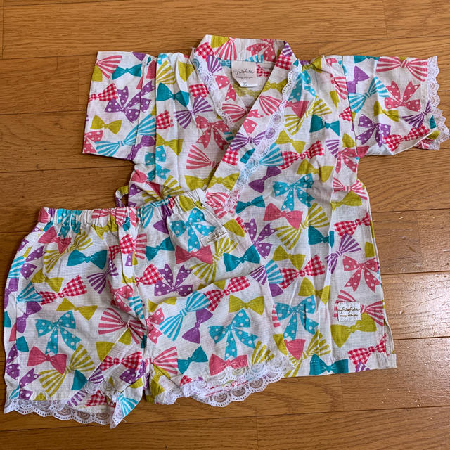 futafuta 女の子甚平　95㎝ キッズ/ベビー/マタニティのキッズ服女の子用(90cm~)(甚平/浴衣)の商品写真