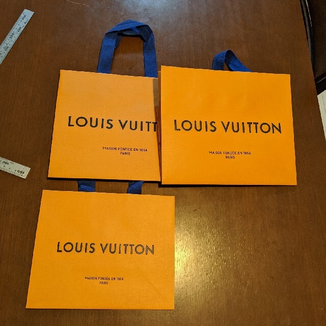 LOUIS VUITTON(ルイヴィトン)のルイヴィトン✬ショップ袋 レディースのバッグ(ショップ袋)の商品写真