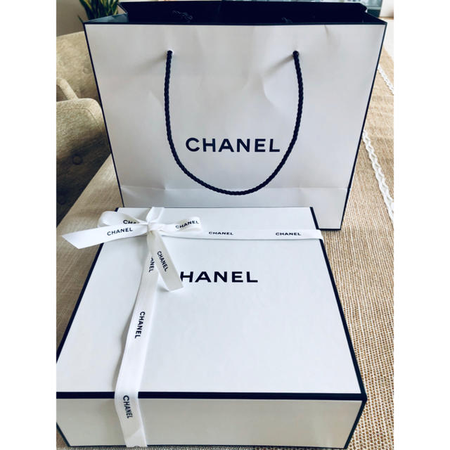 CHANEL(シャネル)の期間限定お値下げ！！新品☆シャネルギフトセット★CHANEL コスメ/美容のベースメイク/化粧品(その他)の商品写真