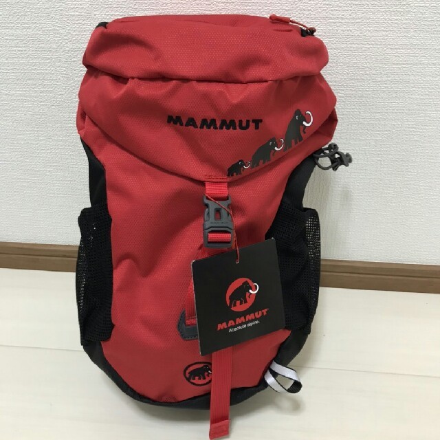 Mammut(マムート)のマムート MAMMUT 18L キッズ　リュック　子供　登山　ハイキング　遠足　 スポーツ/アウトドアのアウトドア(登山用品)の商品写真