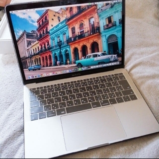 【美品】Macbook Air 2017 128gb おまけ付きPC/タブレット