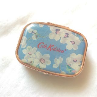 キャスキッドソン(Cath Kidston)のキャス・キッドソン リップバームコンパクト(リップケア/リップクリーム)