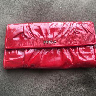 フルラ(Furla)のFURLA エナメル長財布(財布)