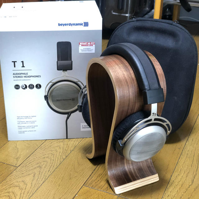 Beyerdynamic T1 2nd Gen  スマホ/家電/カメラのオーディオ機器(ヘッドフォン/イヤフォン)の商品写真