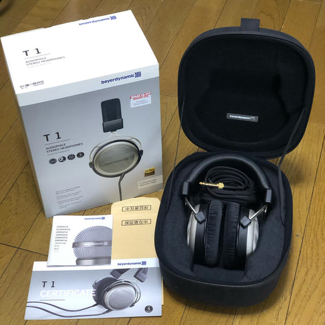 Beyerdynamic T1 2nd Gen  スマホ/家電/カメラのオーディオ機器(ヘッドフォン/イヤフォン)の商品写真