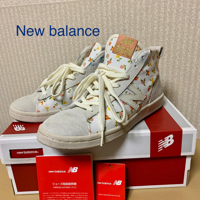 お値下げ！ ニューバランス New balance 花柄スニーカー 23.5cm | フリマアプリ ラクマ