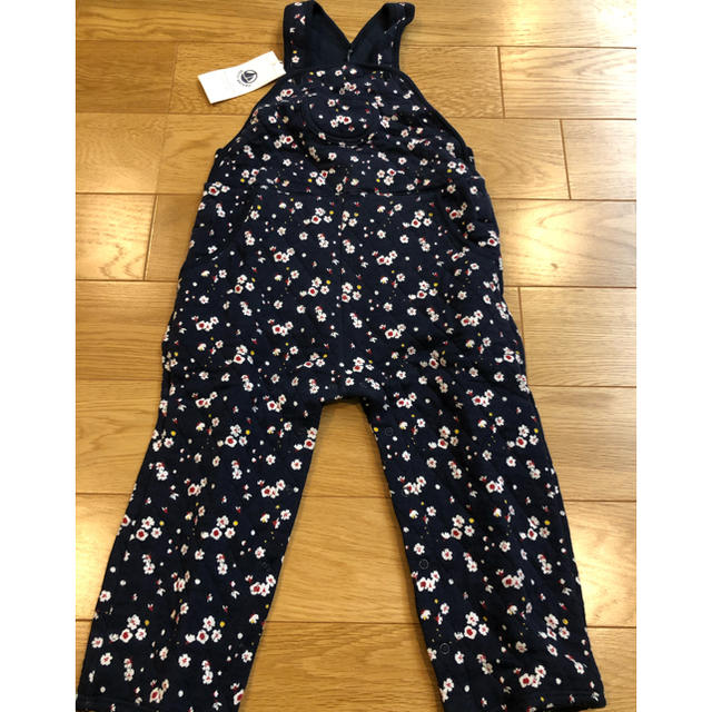 PETIT BATEAU(プチバトー)の[専用]Petit Bateauサロペット+ Chloeブラウス キッズ/ベビー/マタニティのキッズ服女の子用(90cm~)(その他)の商品写真