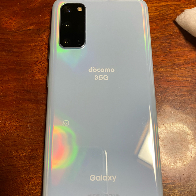 Galaxy(ギャラクシー)のgalaxy s20 cloud blue  sc-51a SIMフリー スマホ/家電/カメラのスマートフォン/携帯電話(スマートフォン本体)の商品写真