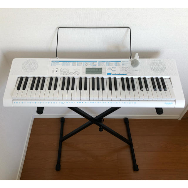 CASIO(カシオ)のfantasista2000様専用　カシオキーボード　LK311 楽器の鍵盤楽器(キーボード/シンセサイザー)の商品写真