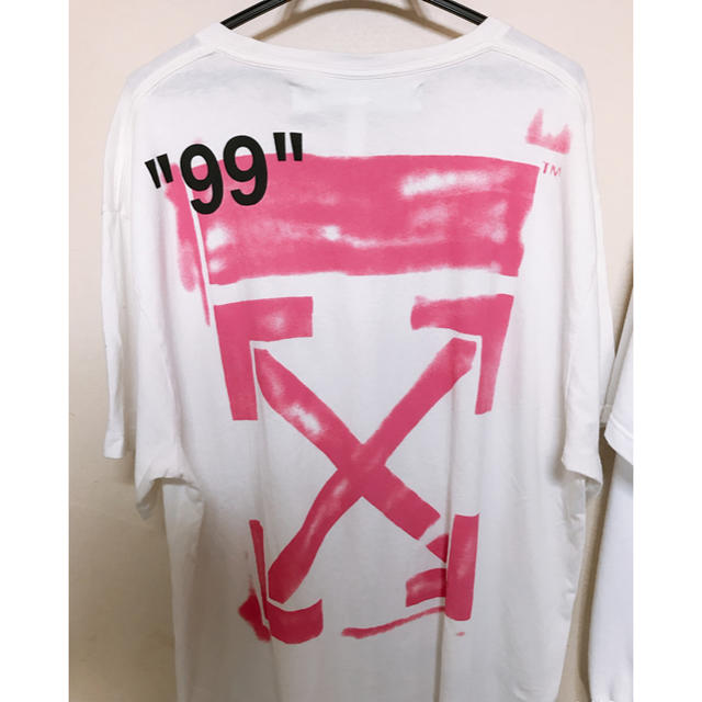 Off-White Tシャツ