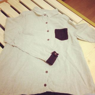 ビーエルユーイー(B.L.U.E.)の長袖シャツ!♡お取り置き18日＊(シャツ/ブラウス(長袖/七分))