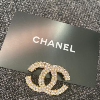 シャネル(CHANEL)の新品♡キラキラパール♡ブローチ(ブローチ/コサージュ)