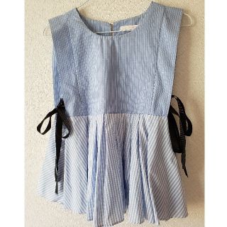 ザラ(ZARA)のZARA トップス(カットソー(半袖/袖なし))