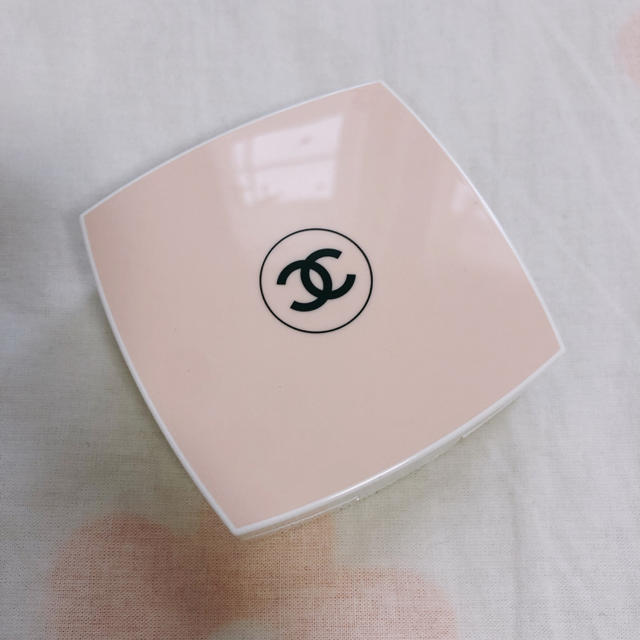 CHANEL(シャネル)のルブラン　トーンアップロージータッチ コスメ/美容のベースメイク/化粧品(化粧下地)の商品写真